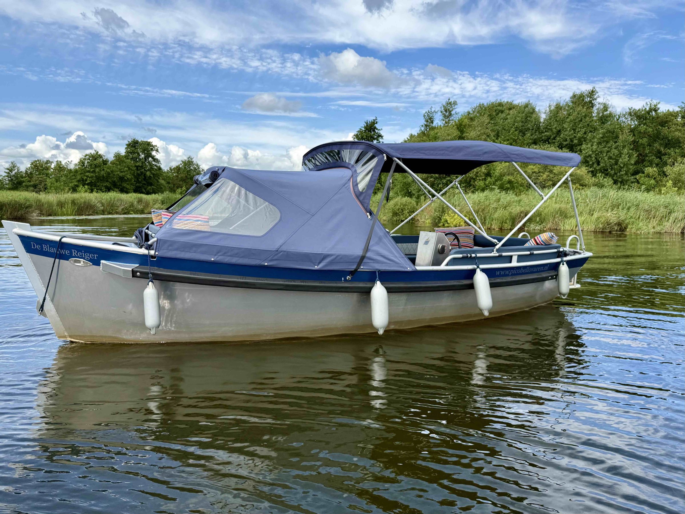 Sloep Pico Bello Varen